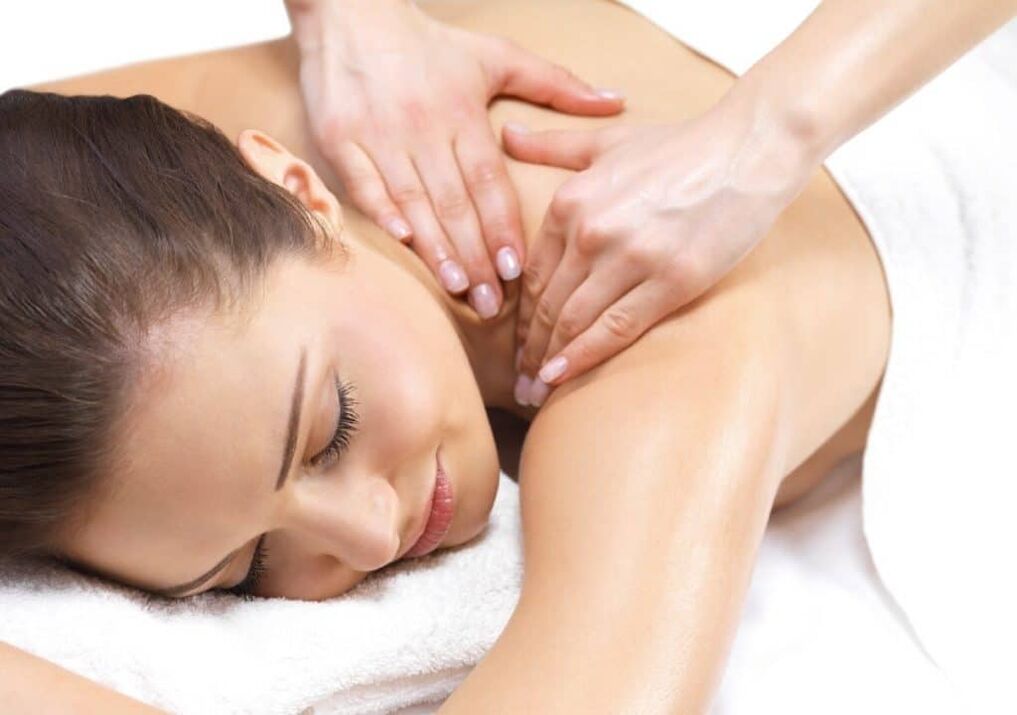 Ist es möglich, Massagen bei Psoriasis durchzuführen